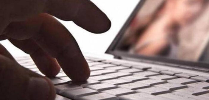 Πάτρα: Την εκβίαζε με βίντεο και φωτογραφίες και της ζητούσε χρήματα-Τον συνέλαβαν αστυνομικοί της Ασφάλειας
