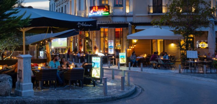 Άρση μέτρων: Ποια καταστήματα ανοίγουν αύριο Δευτέρα –Οι κανόνες λειτουργίας