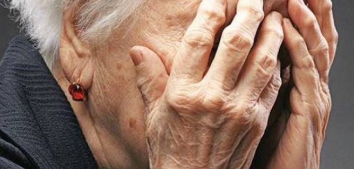 Ευρυτανία: Τρεις Ρομά λήστεψαν ηλικιωμένη στην Χρύσoβα