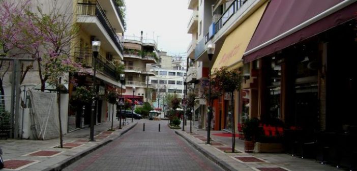 Aγρίνιο: Την Τετάρτη οι αποφάσεις για το θερινό πενθήμερο των καταστημάτων