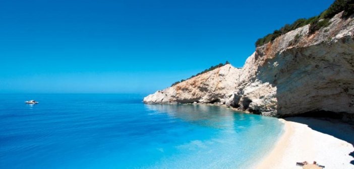 Financial Times: «Αποθεώνουν» Λευκάδα και Καστελόριζο – Επιλέγουν «μυστικούς προορισμούς» διακοπών