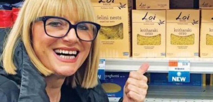 Η Ναυπάκτια Μαρία Λόη περιγράφει όσα συμβαίνουν κάτω από το σπίτι της στη Νέα Υόρκη (VIDEO)