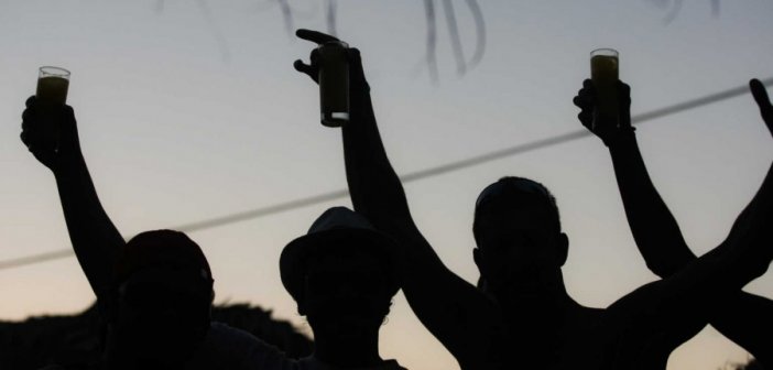 Κορονοϊός: Κόρη πασίγνωστης τραγουδίστριας η φοιτήτρια που έσπασε την καραντίνα και διέσπειρε τον ιό σε πάρτι!