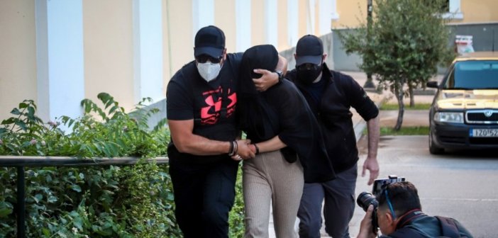 Επίθεση με βιτριόλι: Απολογείται η 35χρονη – Παρακολούθηση με GPS του I.X. της Ιωάννας