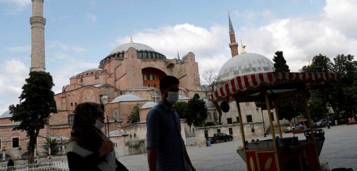 Αγιά Σοφιά: Ο Ερντογάν ακυρώνει τον Κεμάλ και την μετατρέπει σε τζαμί!