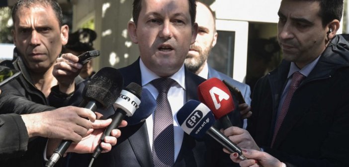 Τρία νέα μέτρα για τον κορονοϊό ανακοίνωσε η κυβέρνηση – Μόνο με αρνητικό τεστ η είσοδος στην Ελλάδα