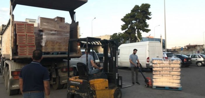 Αγρίνιο: Το Κοινωνικό Παντοπωλείο παρέλαβε τη δωρεά του Ιδρύματος «Σταύρος Νιάρχος» (ΔΕΙΤΕ ΦΩΤΟ)