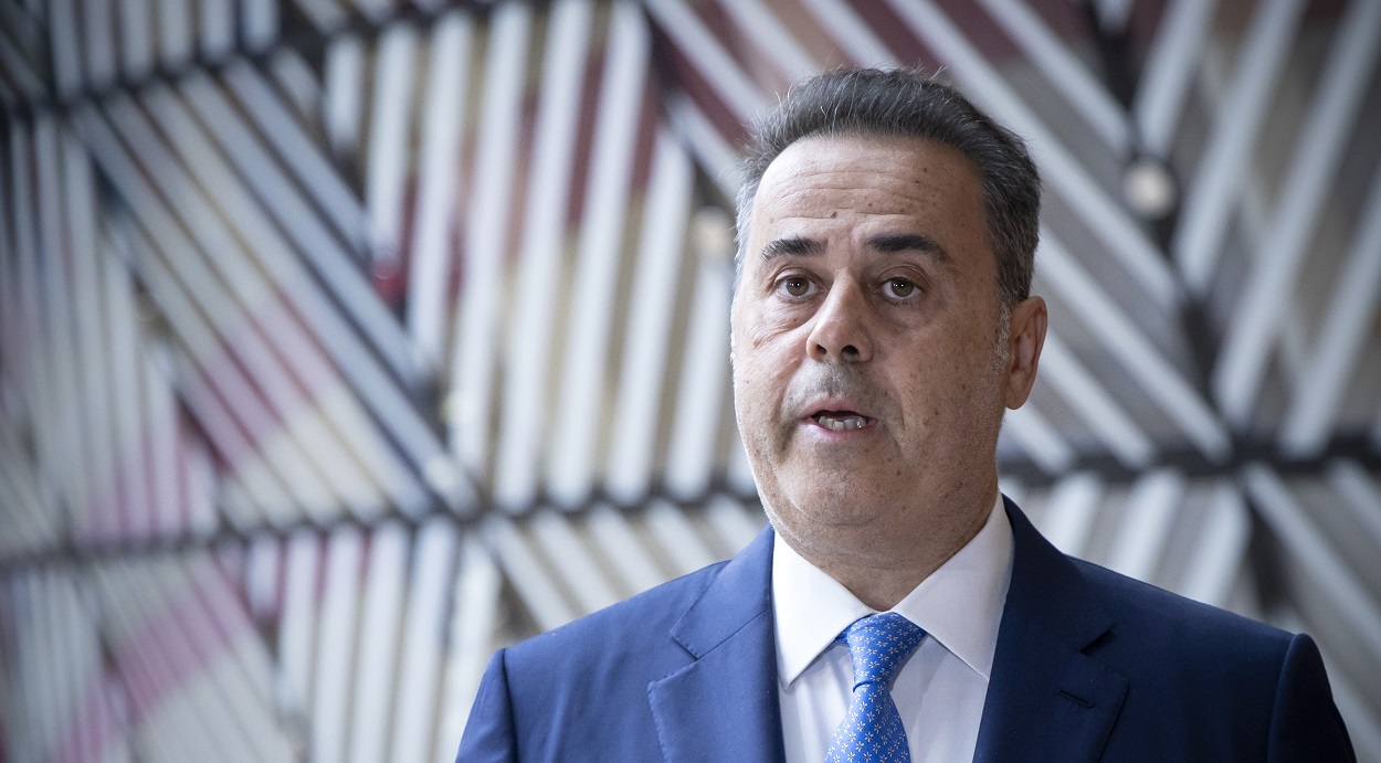 Σε καθεστώς ακινησίας και αβεβαιότητας τα οικόπεδα μέχρι δύο στρέμματα - Στον «πάγο» για τρία χρόνια