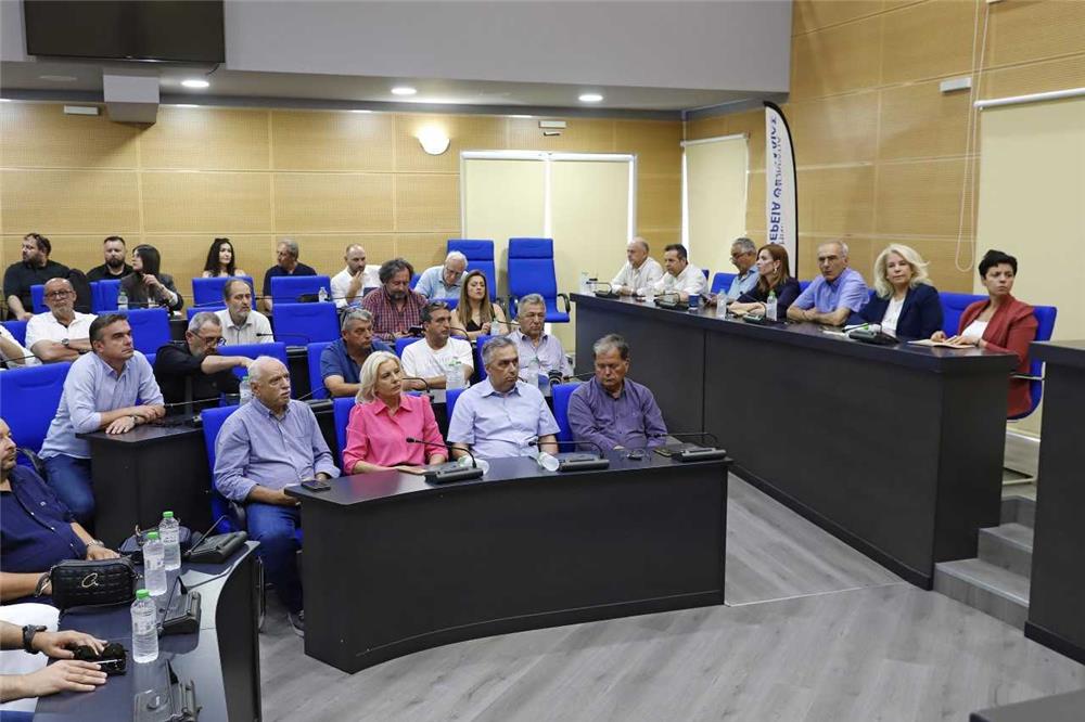 Επικοινωνιακό σόου ενόψει ΣτΕ για την εκτροπή του Αχελώου προκαλούν οι Θεσσαλοί