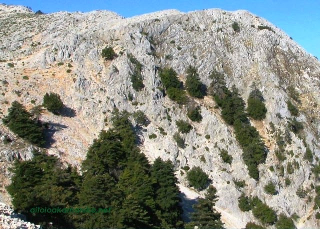 Ξηρόμερο - Μπούμιστος: Το βουνό των Κατσαντωναίων και άλλων κλεφτών