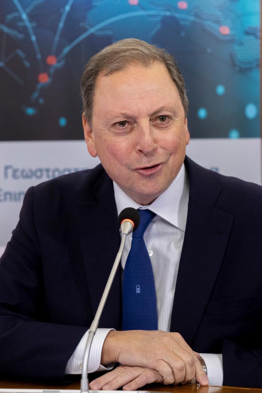 Ο Σπήλιος Λιβανός σε συζήτηση για γεωστρατηγική, ενέργεια και τις επιδράσεις τους σε οικονομία και κοινωνία