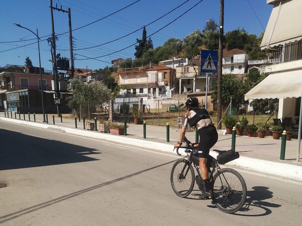 Transcontinental Race: Από το Τροντχάϊμ της Νορβηγίας στην Καλαμάτα μέσω Καλυβίων Αγρινίου