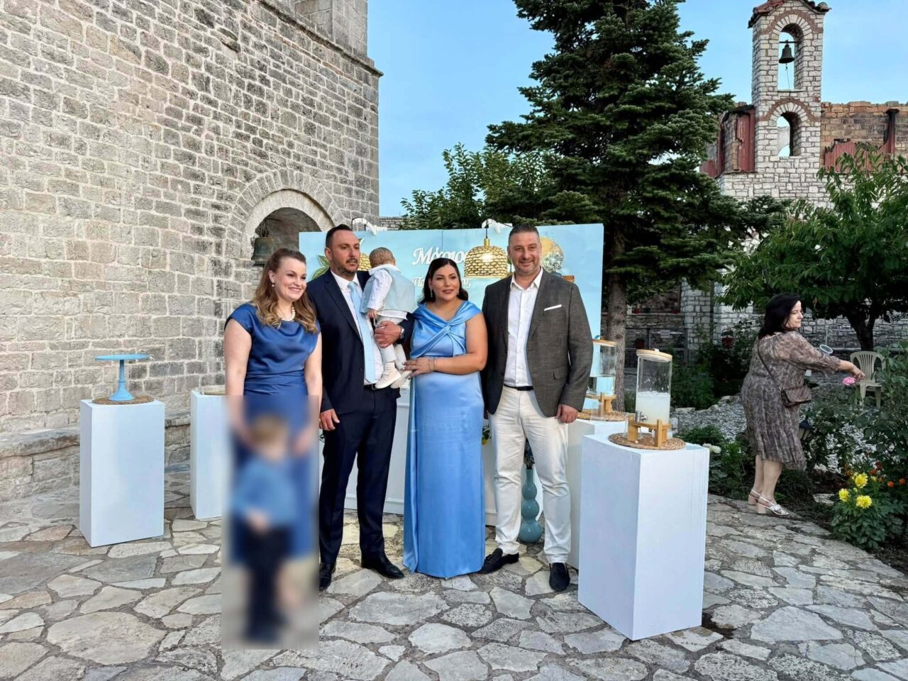 Νονός ο Θανάσης Μαυρομμάτης στη Βαρνάκοβα – Παρασκευάς - Μάριος ο νεοφώτιστος