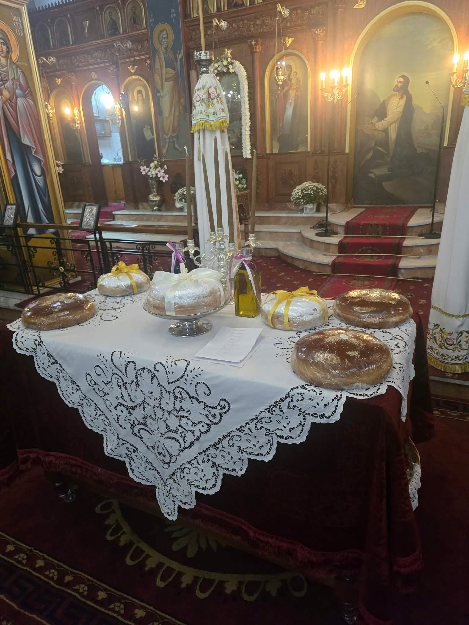 Τίμησαν τον Άγιο Δημήτριο στα Καλύβια Θέρμου – Με λαμπρότητα ο Πανηγυρικός Εσπερινός στον Κοιμητηριακό Ναό