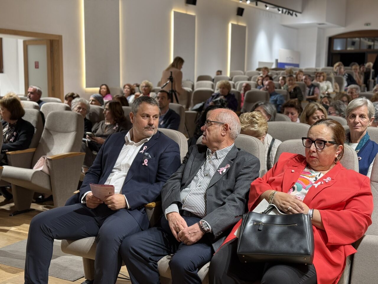 Η πρόληψη και η έγκαιρη διάγνωση στο επίκεντρο της ενημερωτικής ημερίδας για τον καρκίνο του μαστού στο Μεσολόγγι