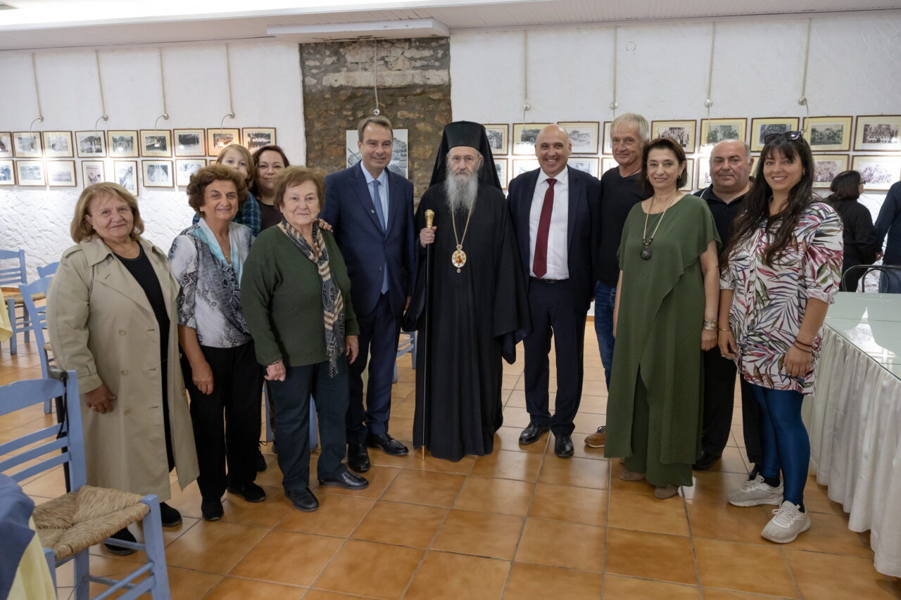 Με λαμπρότητα τίμησε η Ναύπακτος τον Πολιούχο της Άγιο Δημήτριο