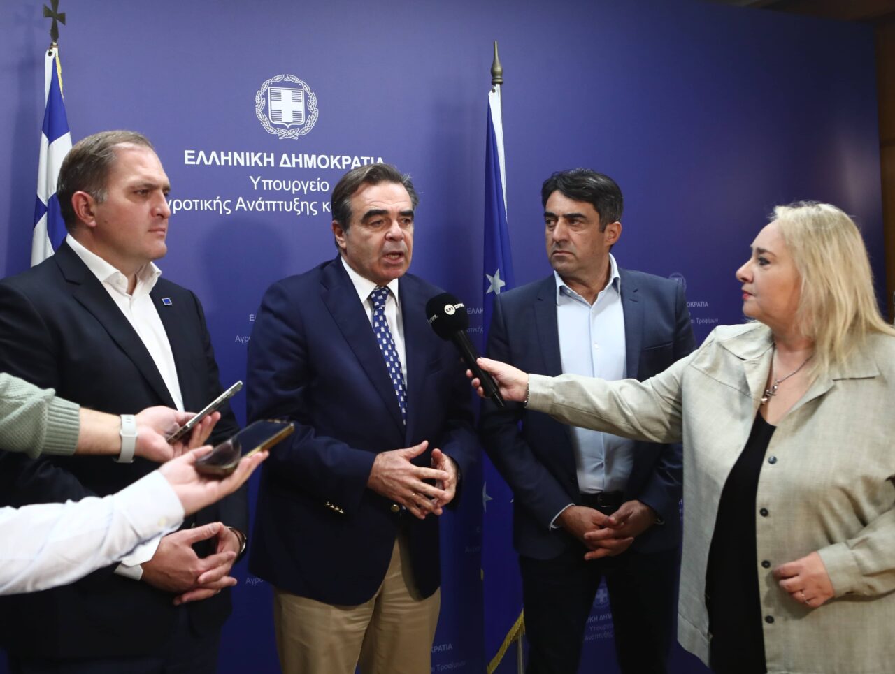 ΥΠ.Α.Α.Τ.: Ξεκίνησε ο «Διάλογος με την παραγωγή» - Πρώτη συνάντηση του Μαργαρίτη Σχοινά με την ΕΘ.Ε.Α.Σ.